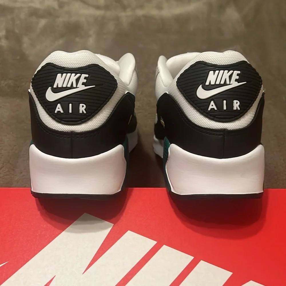 New mens size 10.5 NIKE AIR MAX 90 - Picture 4 of 6